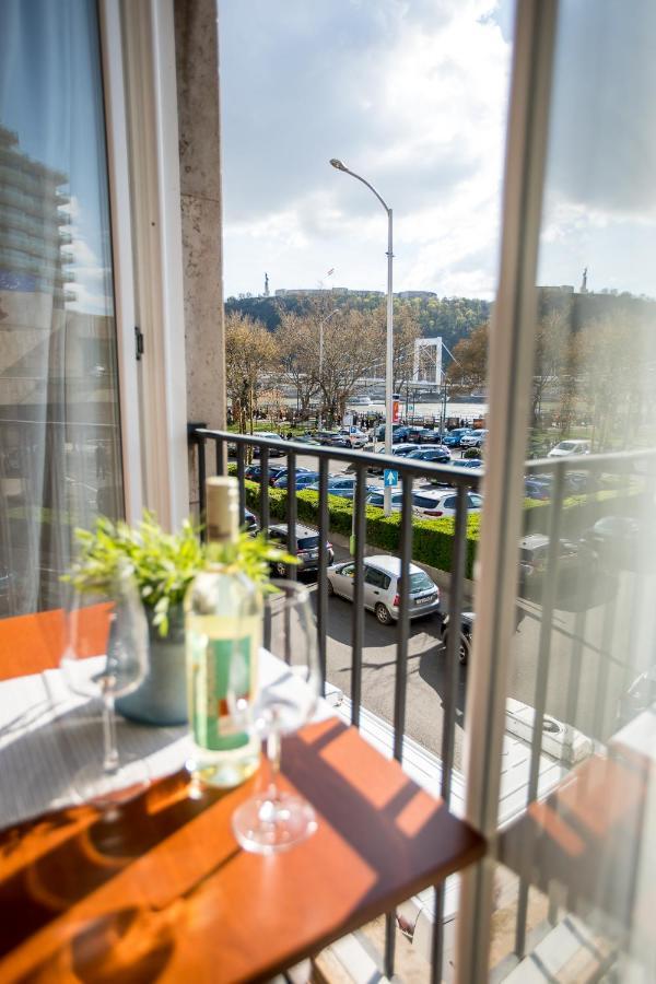 Danube Apartment Budapest Luaran gambar