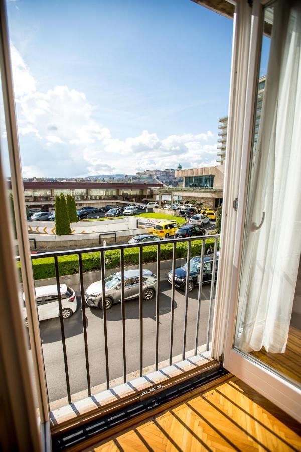 Danube Apartment Budapest Luaran gambar