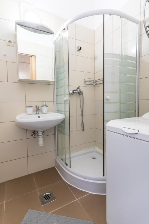 Danube Apartment Budapest Luaran gambar