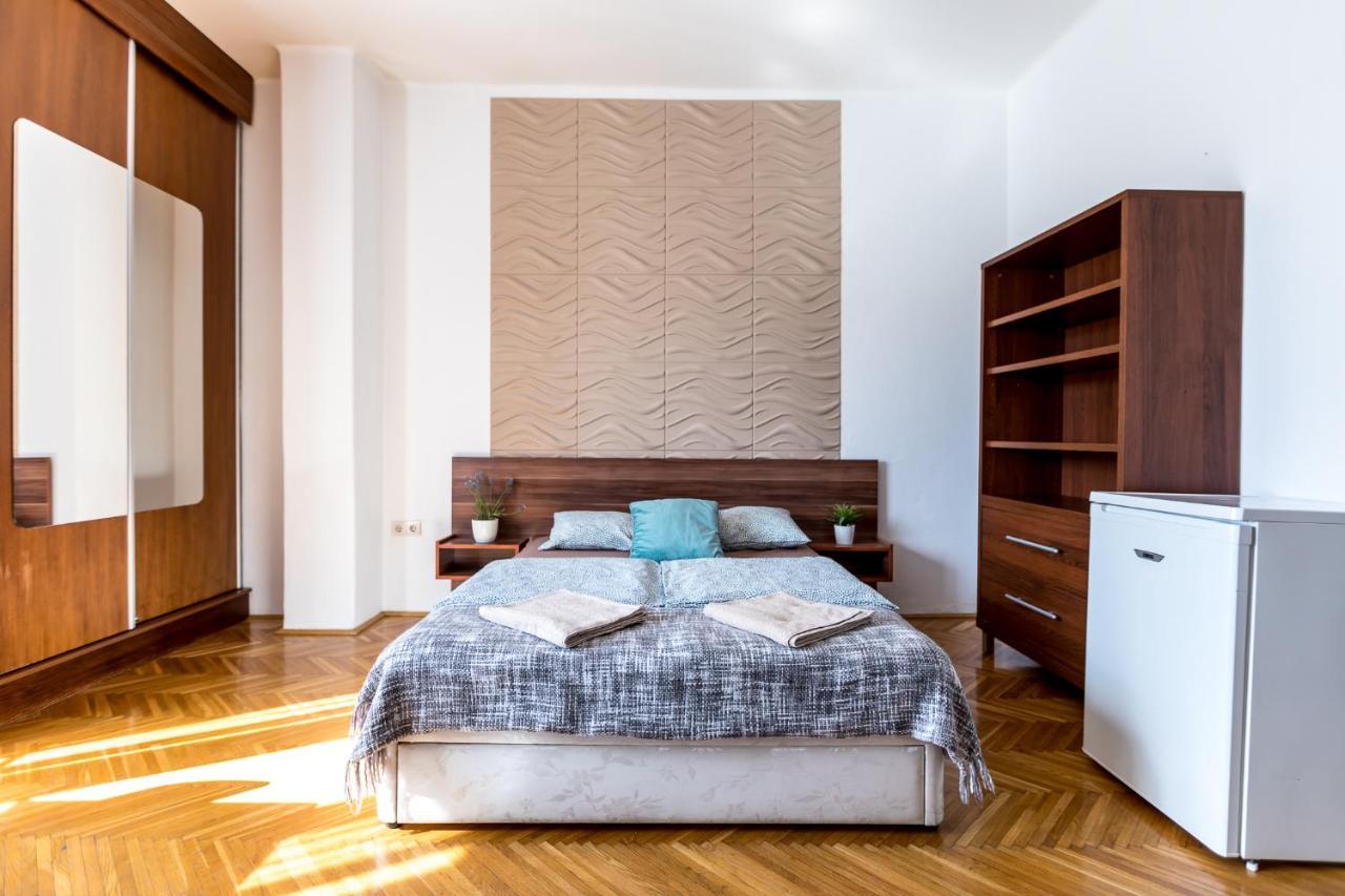 Danube Apartment Budapest Luaran gambar